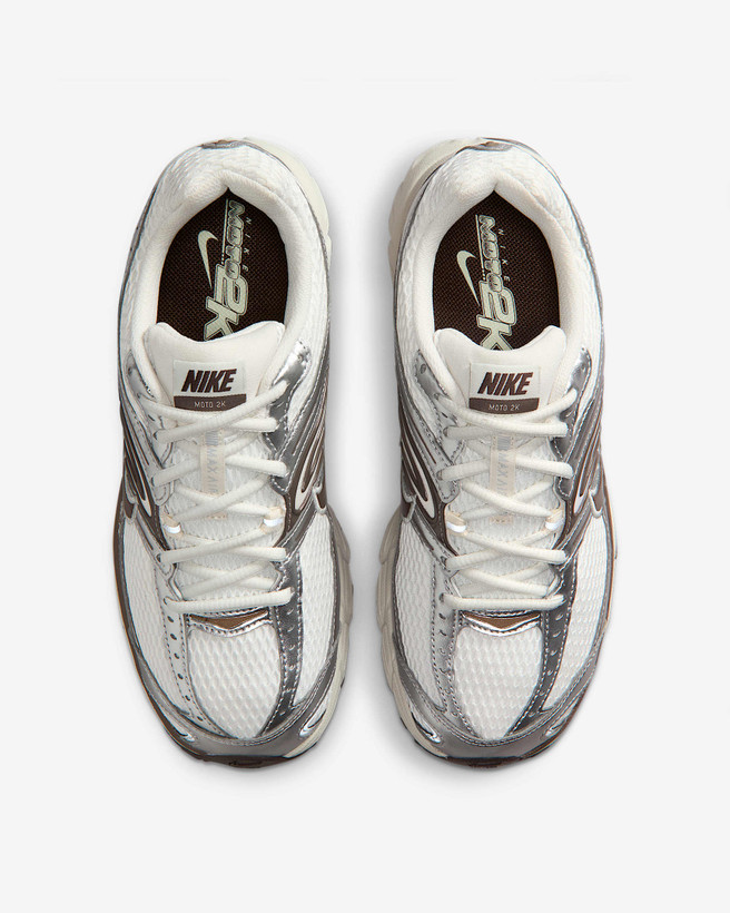 کتونی روزمره زنانه Nike Air Max Moto 2K برند Nike (نایک)