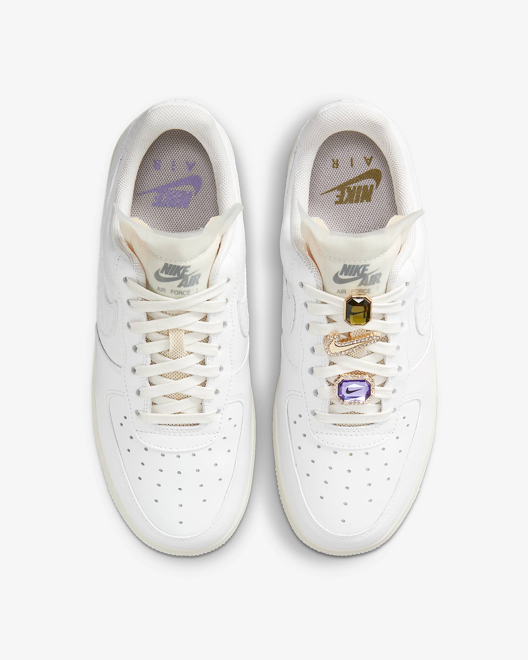 کتونی روزمره زنانه Nike Air Force 1 Low Premium برند Nike (نایک)