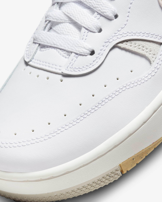 کتونی روزمره زنانه Nike Gamma Force برند Nike (نایک)