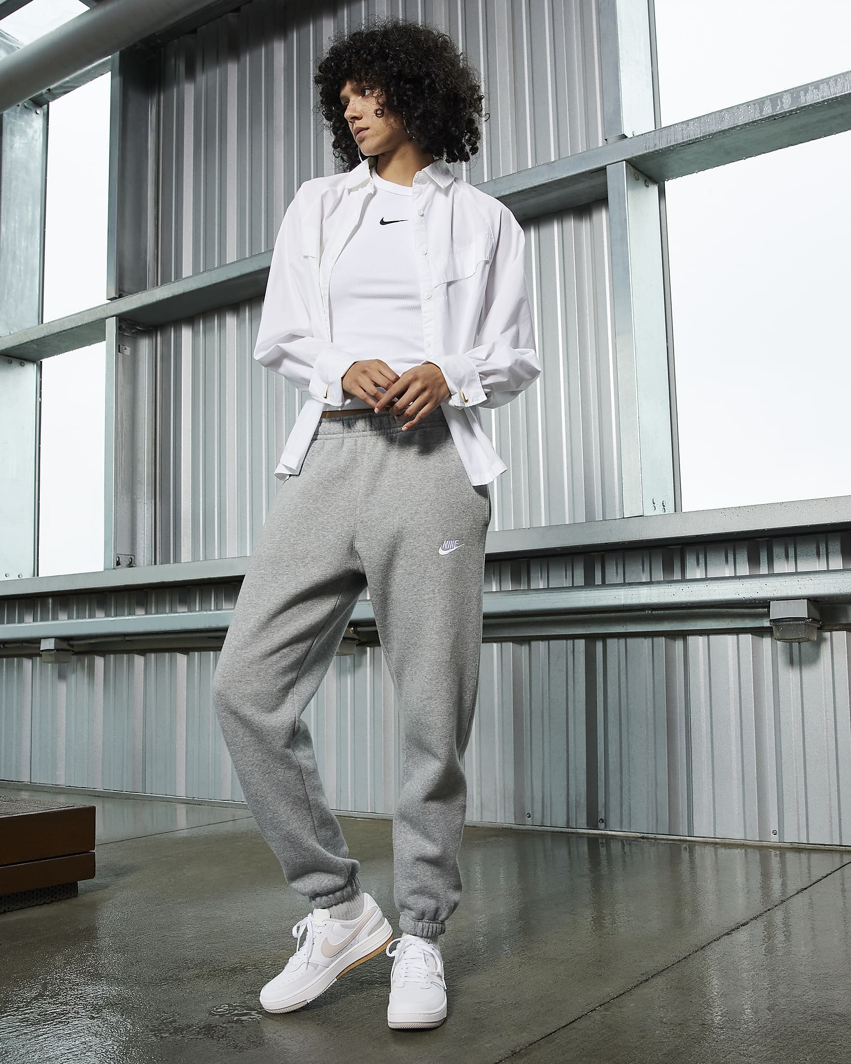 کتونی روزمره زنانه Nike Gamma Force برند Nike (نایک)