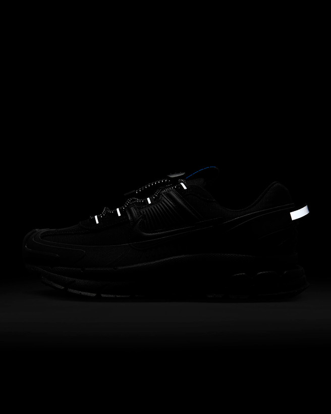 کتونی روزمره زنانه Nike Zoom Vomero Roam برند Nike (نایک)