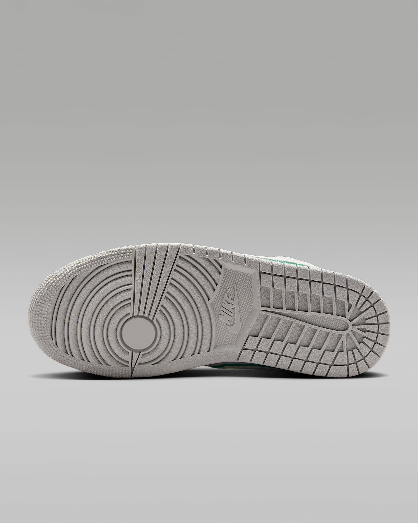 کتونی روزمره زنانه Air Jordan 1 Low SE برند Nike (نایک)