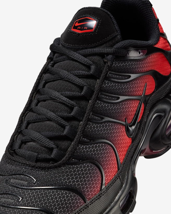 کتونی روزمره کفش مردانه Nike Air Max Plus برند Nike (نایک)