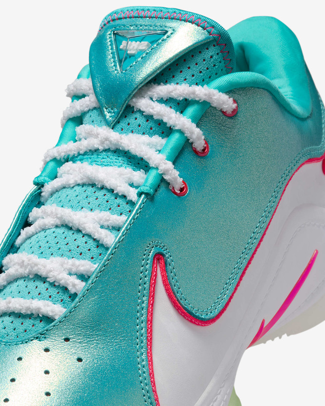 کتونی روزمره کفش مردانه LeBron XXII "Limelight" برند Nike (نایک)