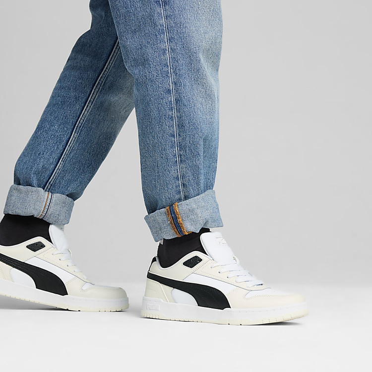 خاکستری سیاه سفید